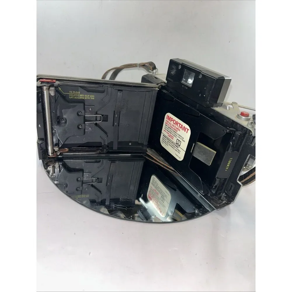 Polaroid‎ Automatic 100 Land Camera -untested